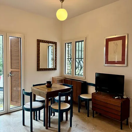 Casa vacanze Vivi Tra Mare E Ulivi Diano Marina